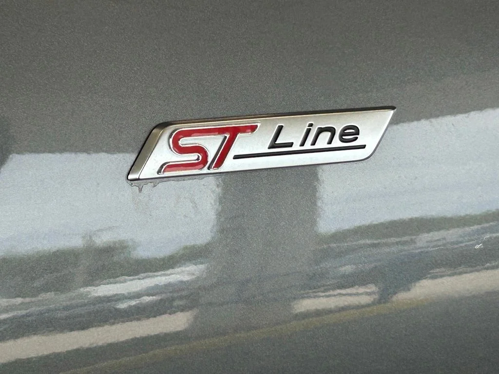 Used 2025 Gray Metallic Ford ST-Line image 17
