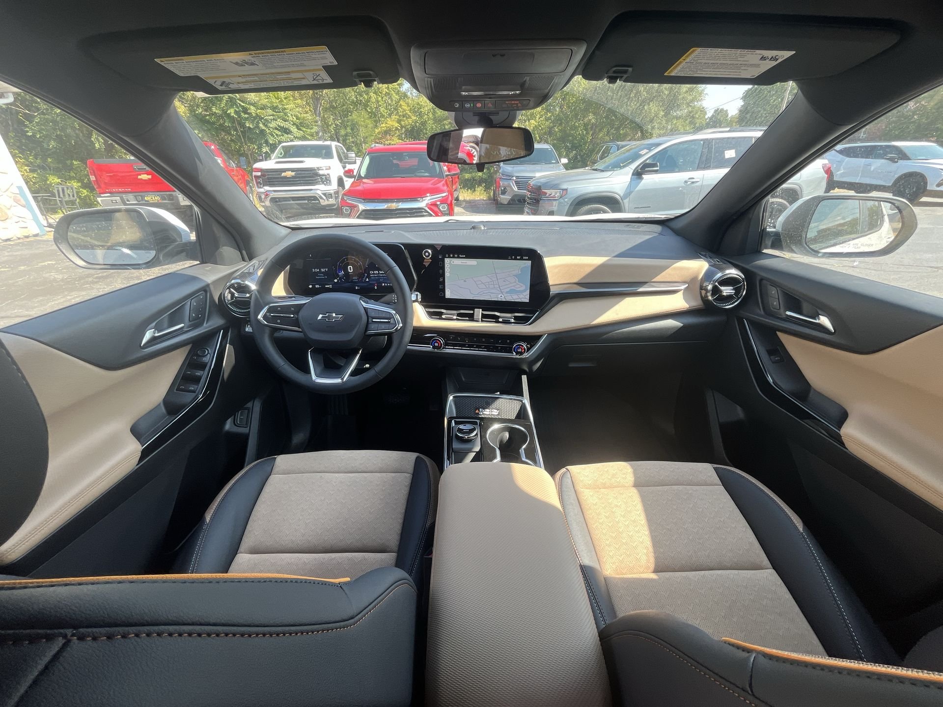New 2026 Polar White Tricoat Chevrolet ACTIV image 45