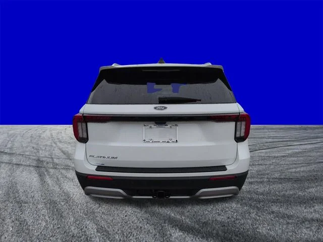 New 2026 Star White Metallic Tri-Coat Ford Platinum™ image 5