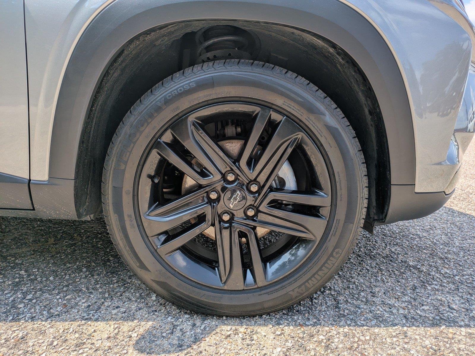 Used 2025 Sterling Gray Metallic Chevrolet ACTIV image 11