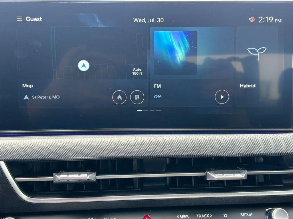 2025 Hyundai Sonata Hybrid Limited - Photo 15