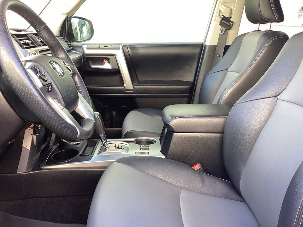 Certified Used 2019 White Toyota SR5 Premium image 5