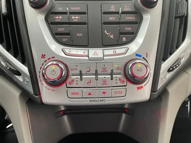 Used 2014 Black GMC  image 7