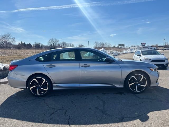 Used 2022 Honda Accord Sport with VIN 1HGCV1F33NA121016 for sale in Rochester, Minnesota