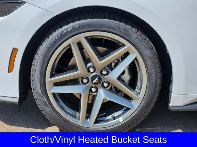 New 2026 Oxford White Ford EcoBoost® Fastback image 10