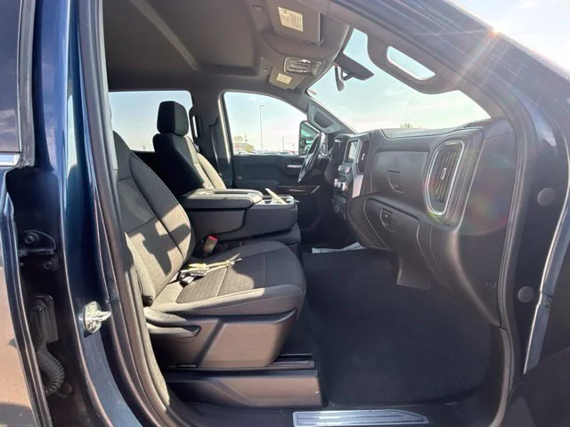 Used 2021 Pacific Blue Metallic GMC SLE image 34