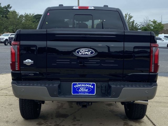 New 2026 Agate Black Metallic Ford King Ranch image 24