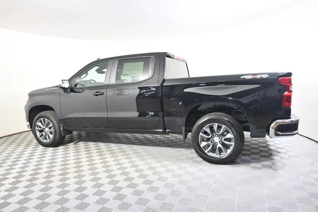 2026 Chevrolet Silverado 1500 LT - Photo 3