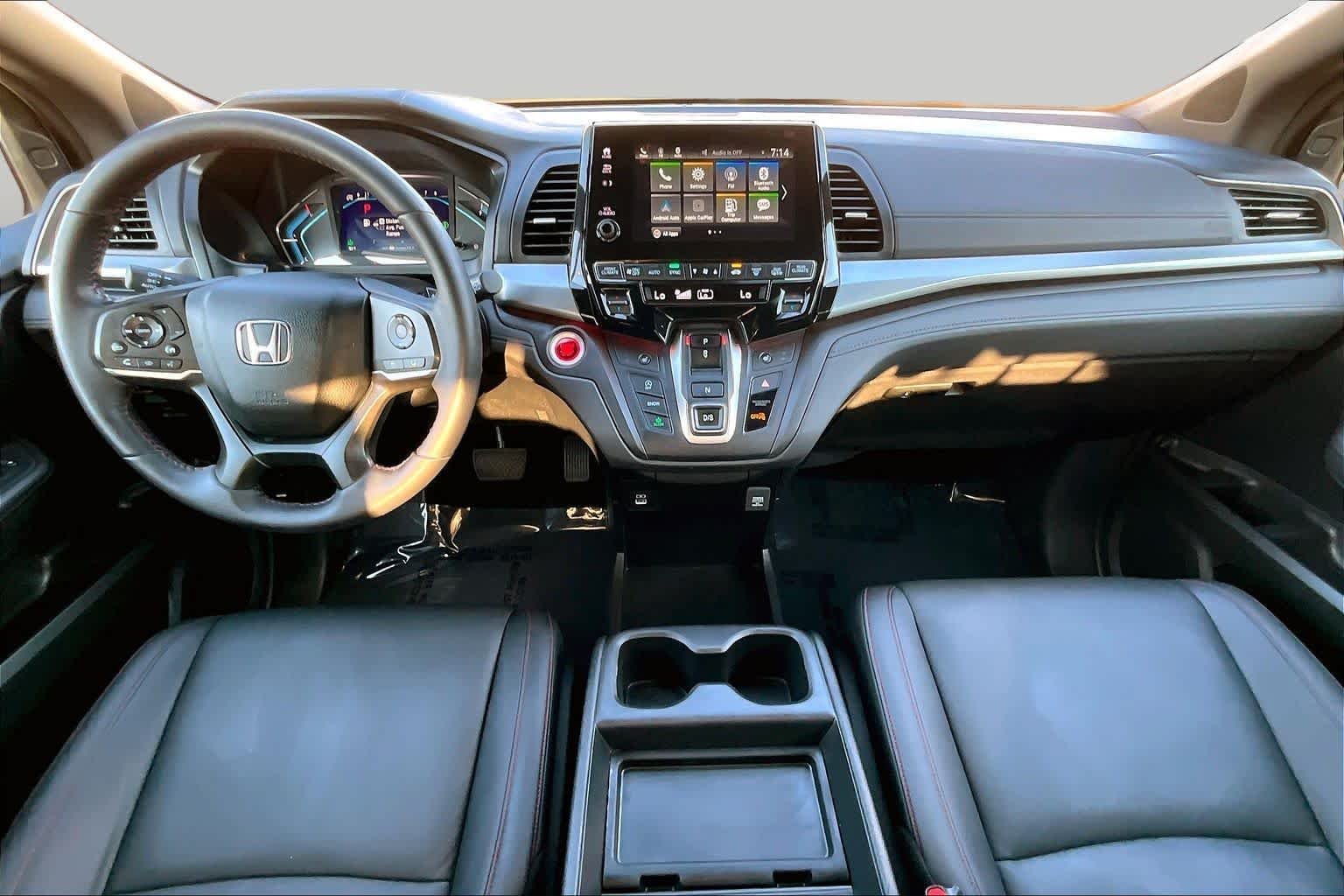 Used 2024 Platinum White Pearl Honda Sport image 16