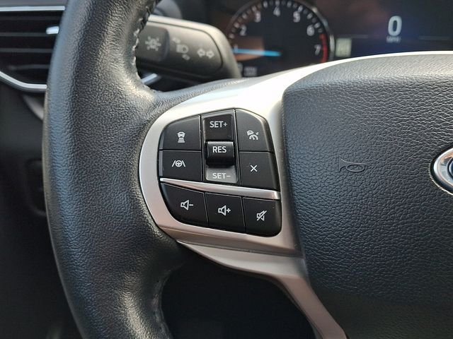 Used 2023 Black Ford XLT image 22