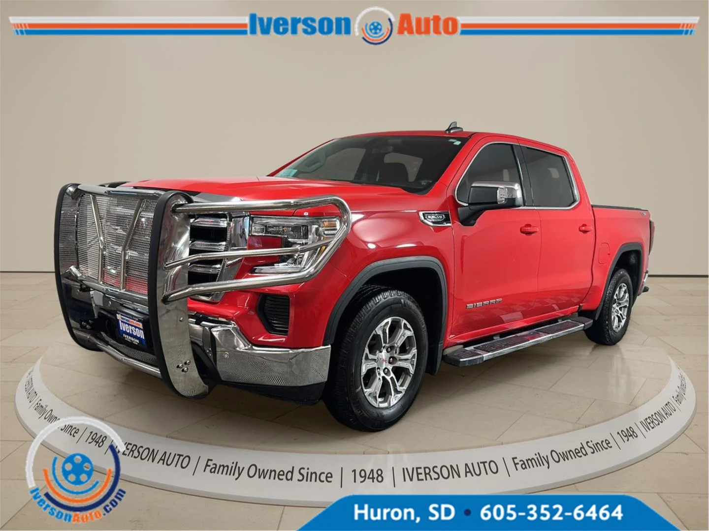 Used 2020 Cardinal Red GMC SLE image 4