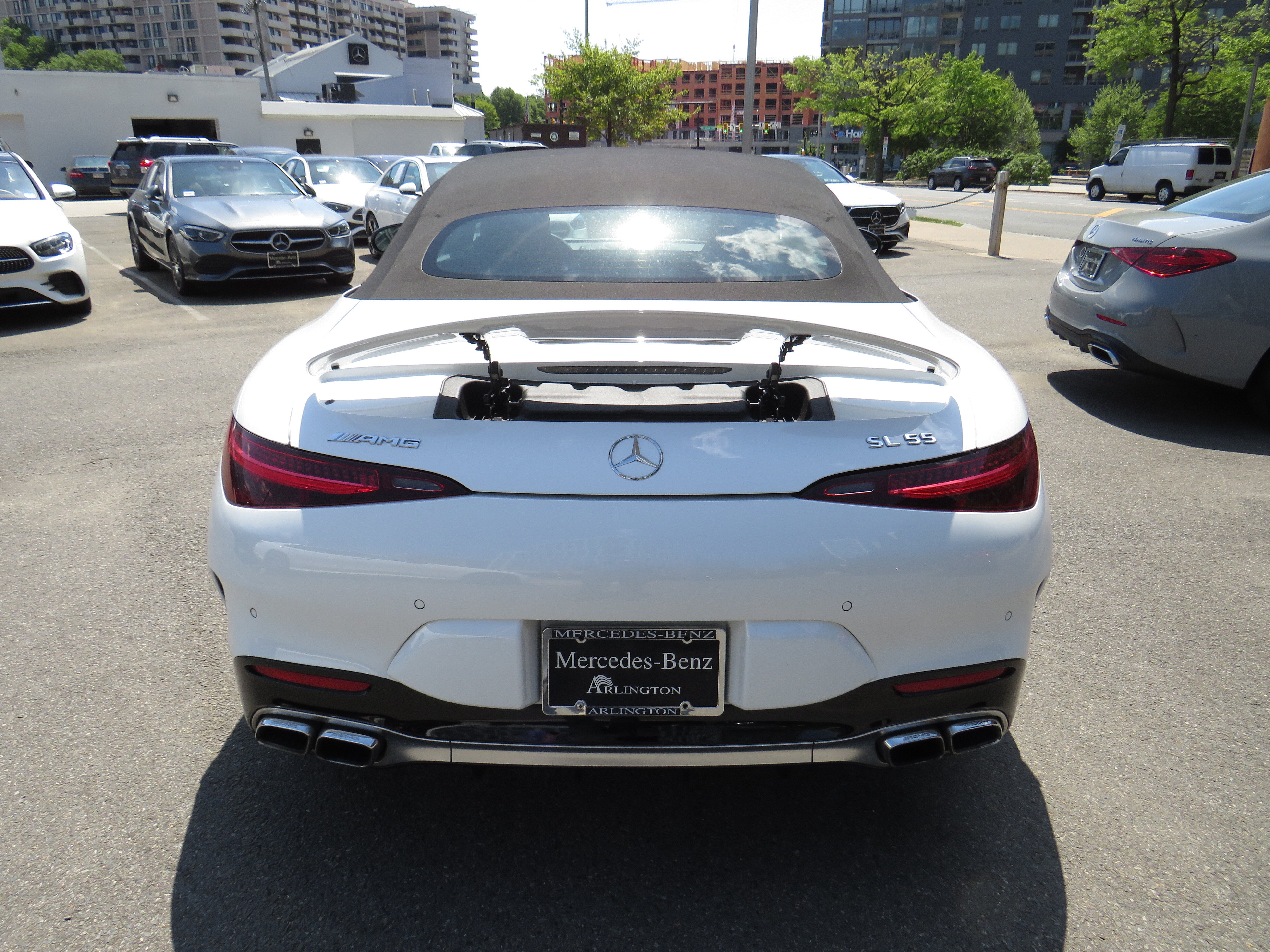 Certified Used 2022 MANUFAKTUR Moonlight White Metallic Mercedes-Benz AMG® SL 55 image 2