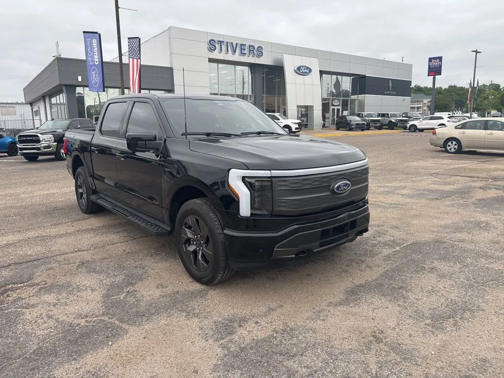 2022 Ford F-150 Lightning