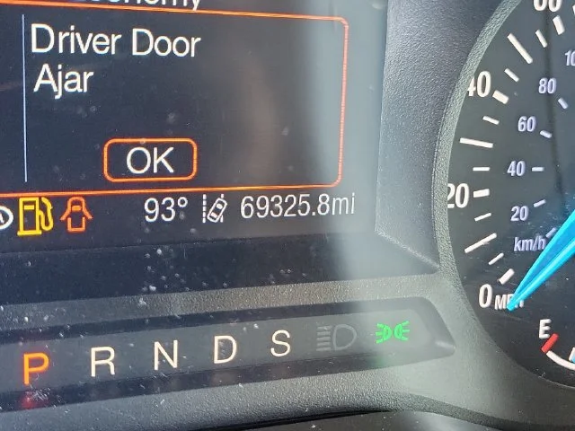 2020 Ford Edge SE - Photo 27