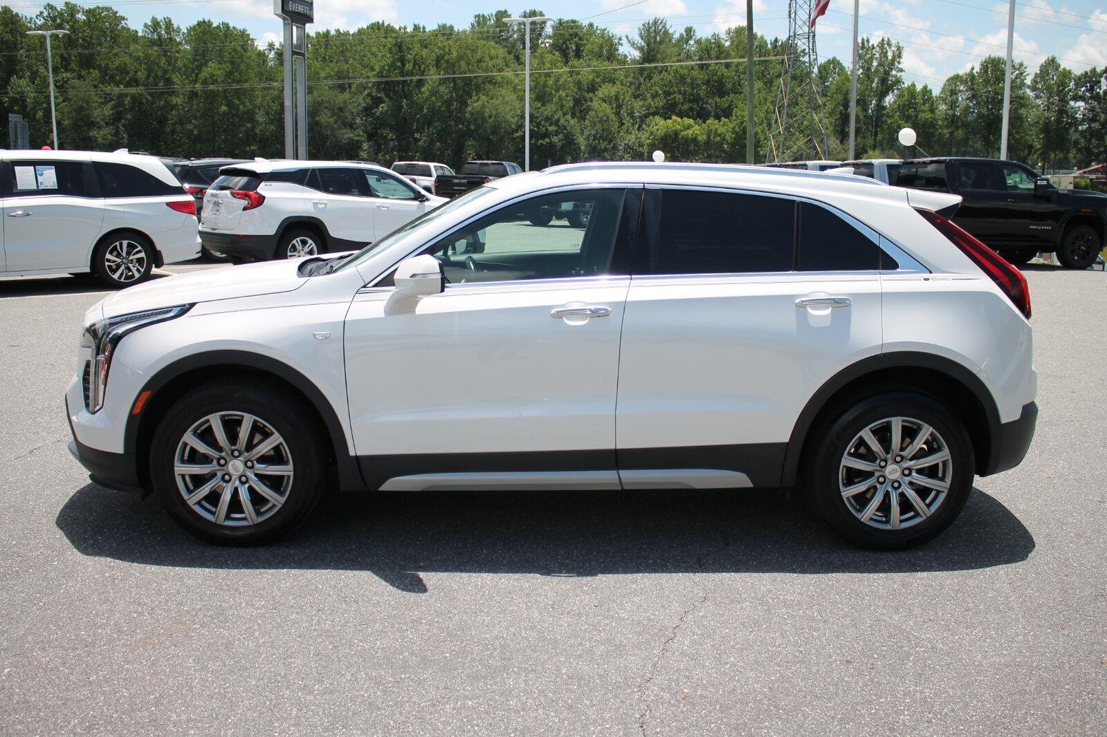 Used 2021 CRYSTAL WHITE TRICOAT Cadillac AWD Premium Luxury image 5