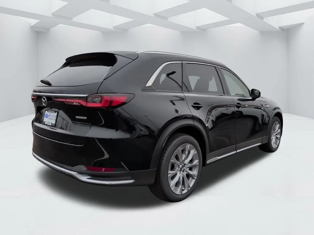 New 2026 Black Mazda 3.3 Turbo Premium Plus image 5