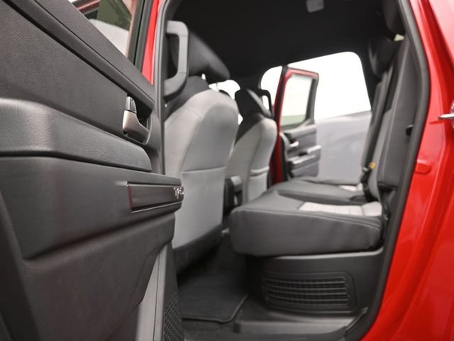 2025 Toyota Tacoma TRD Off Road - Photo 12