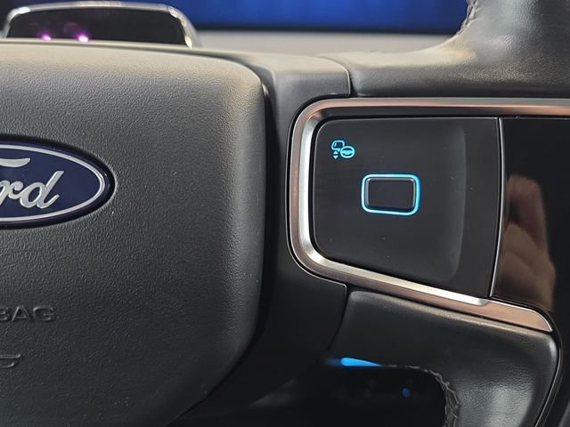 Used 2025 White Ford Platinum image 17