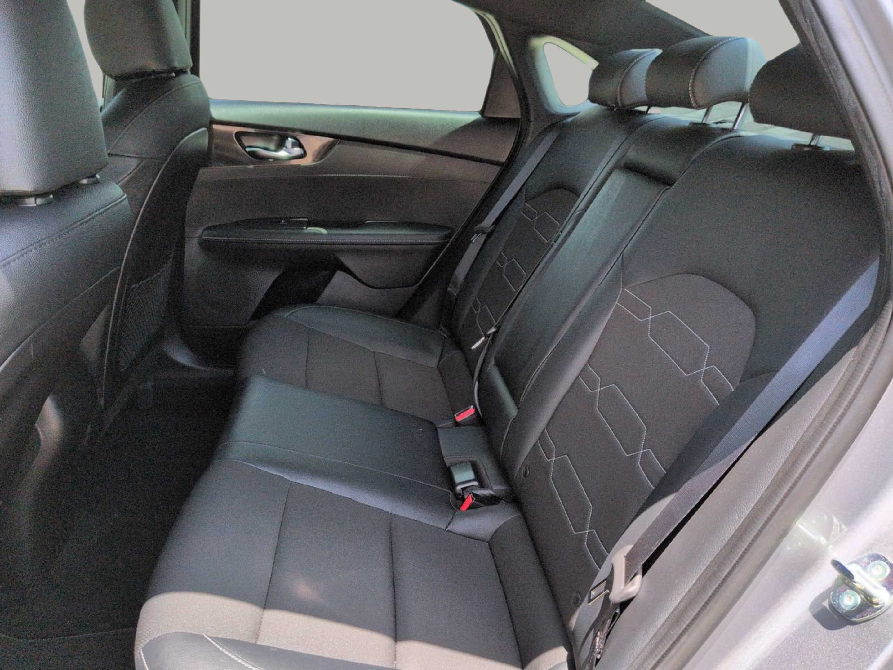 Used 2024 Steel Gray Kia GT-Line image 17