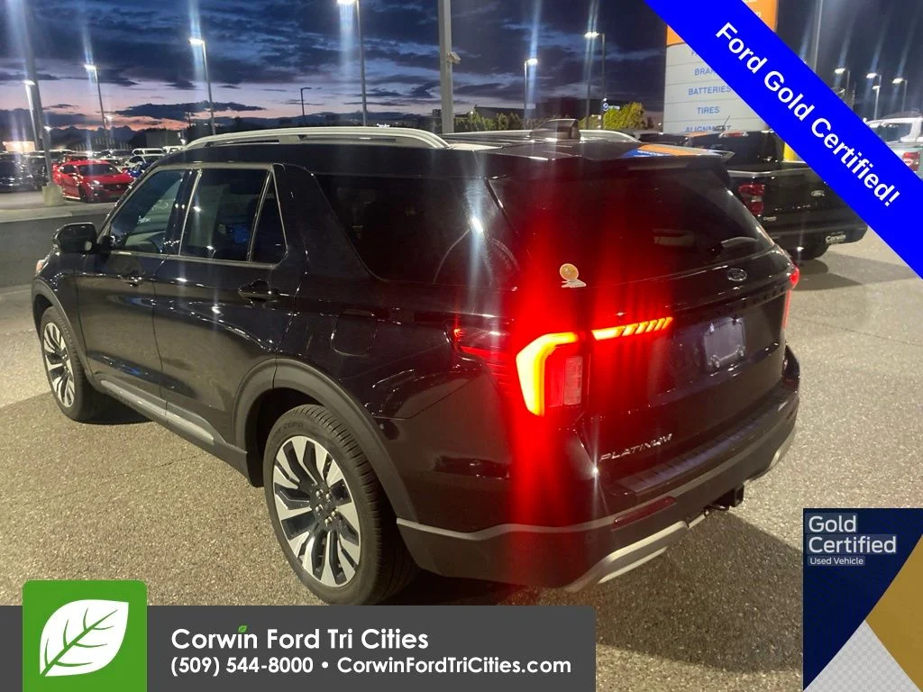 Used 2025 Black Ford Platinum image 18