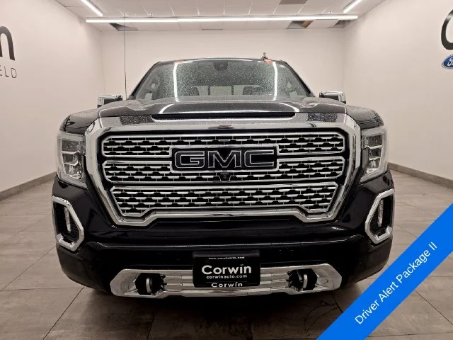 Used 2021 Onyx Black GMC Denali image 8