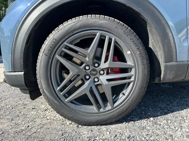 New 2026 Vapor Blue Metallic Ford ST-Line image 26