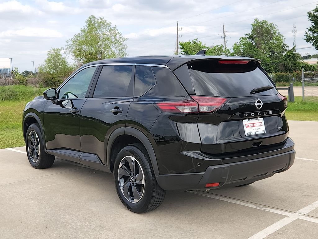 Used 2025 Black Nissan SV image 7