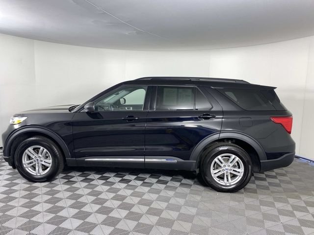 Used 2023 Black Ford XLT image 5