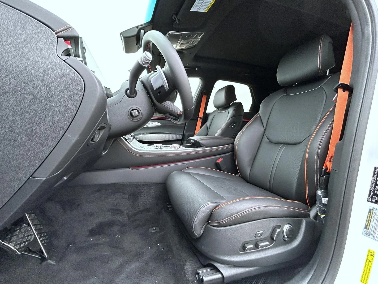 New 2026 White Genesis 2.5T Sport Prestige image 10