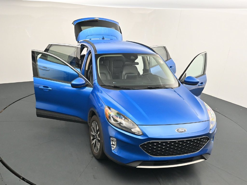 Used 2020 Blue Ford SEL image 25