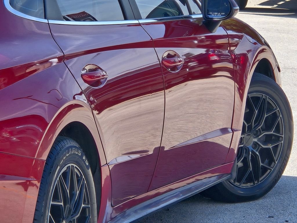 Used 2023 Red Hyundai SEL image 19