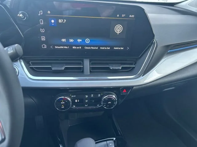 2026 Chevrolet Trax LT - Photo 19