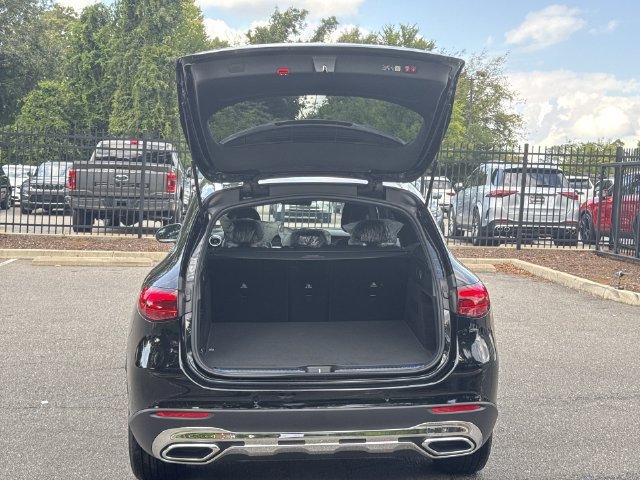 New 2027 Black Mercedes-Benz GLC 300 image 53
