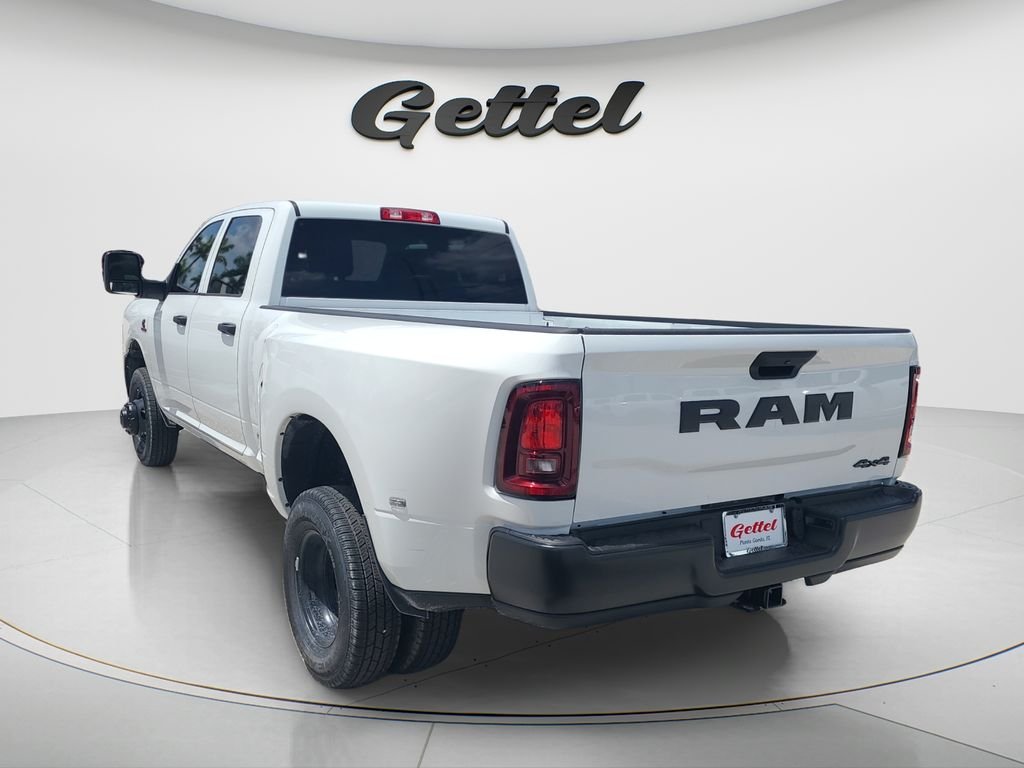 New 2026 Bright White Clear-Coat Exterior Paint RAM Tradesman image 7