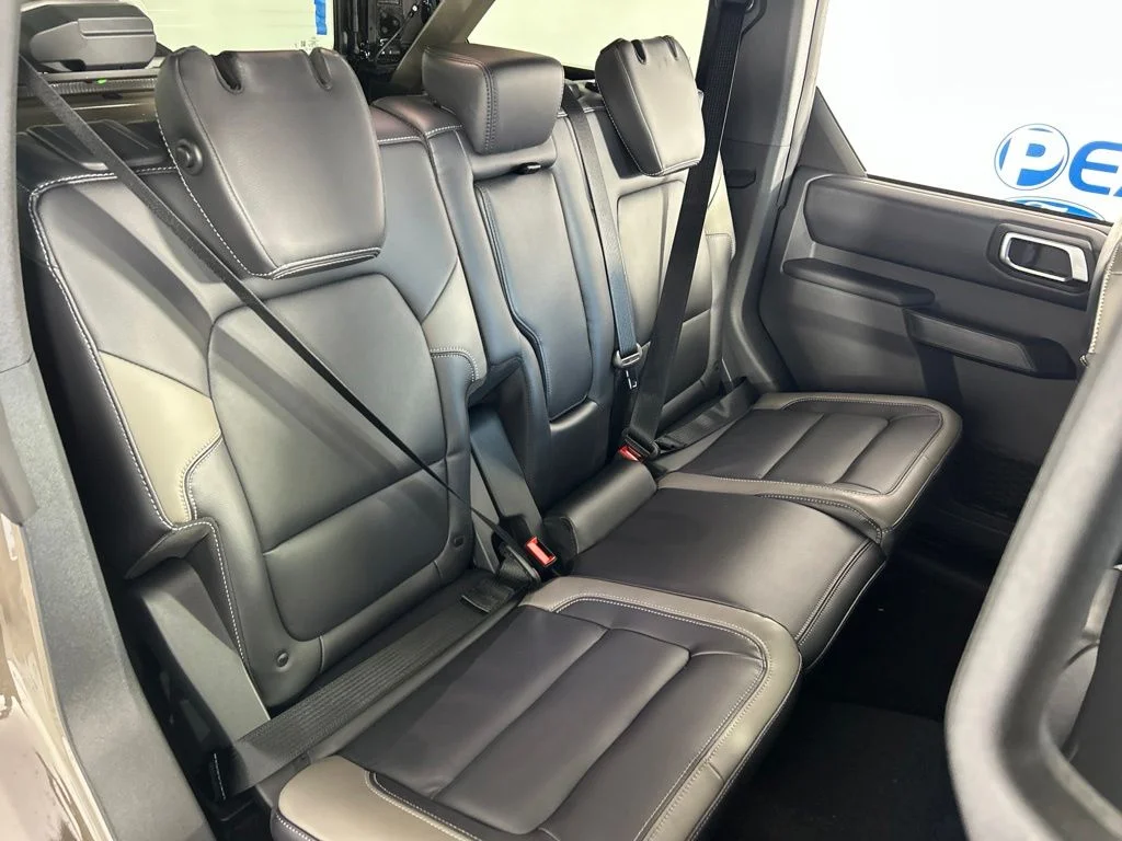 New 2026 Gray Ford Outer Banks image 31