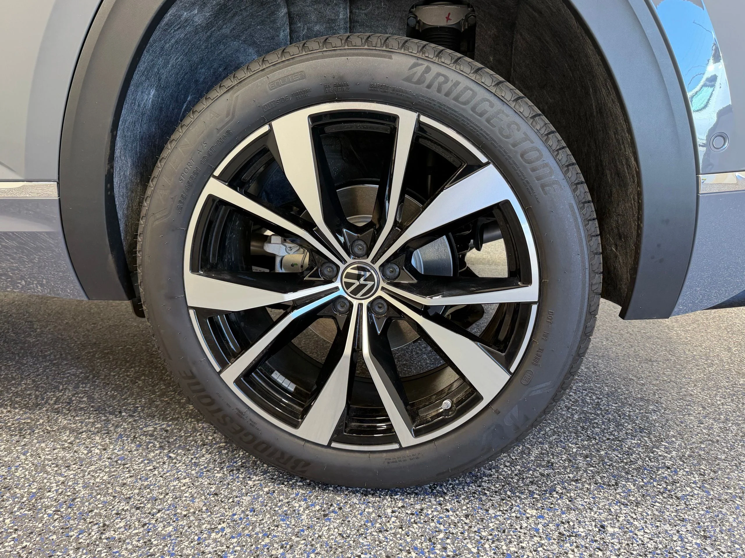 New 2026 Gray Volkswagen 2.0T SEL Premium R-Line image 12