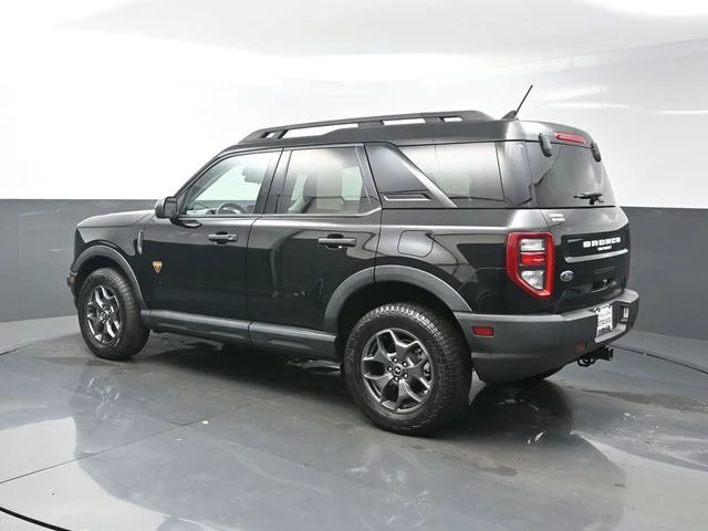 Used 2023 Black Ford Badlands image 5