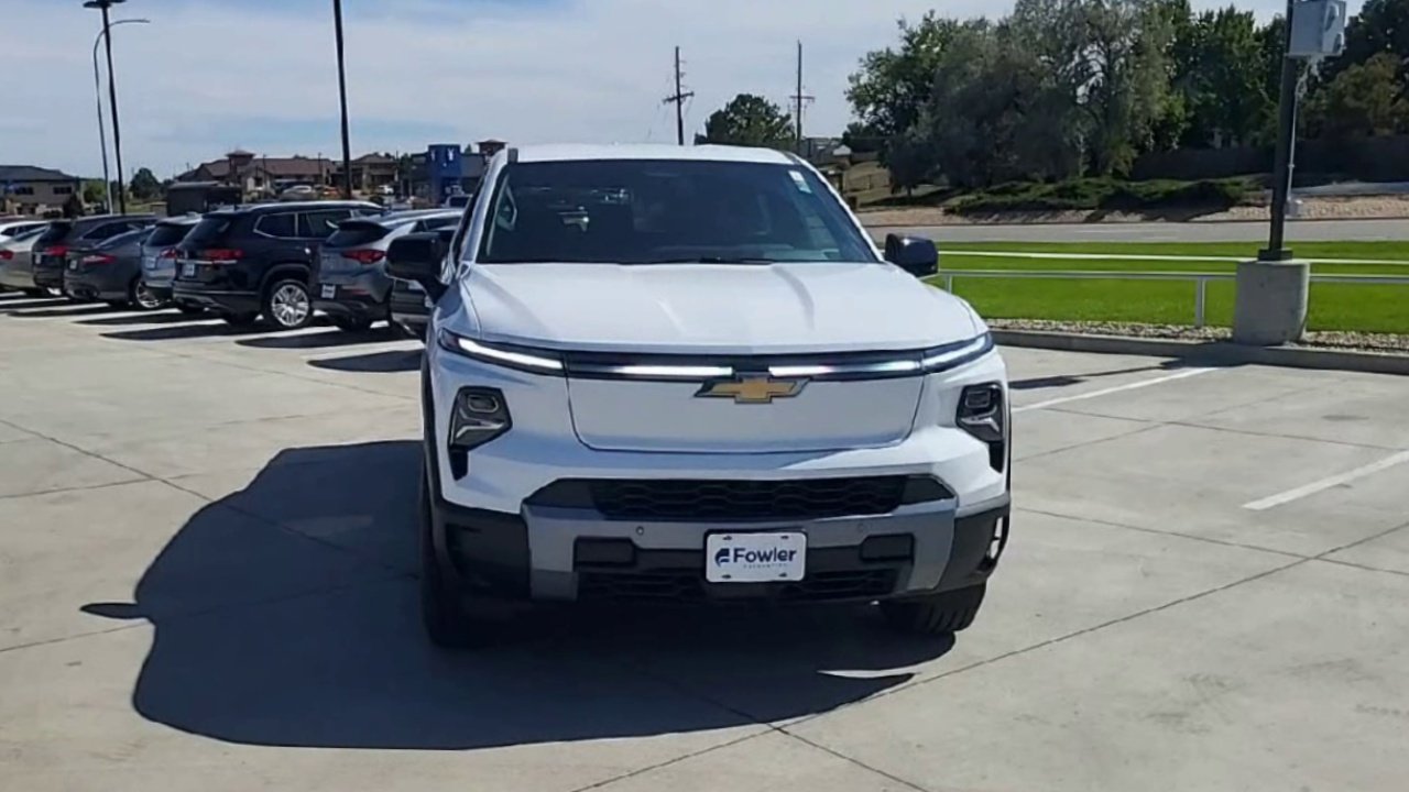 2026 Chevrolet Silverado EV LT - Photo 42