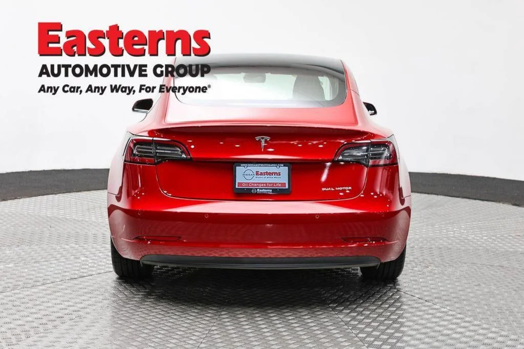 Used 2018 Red Tesla Long Range image 7