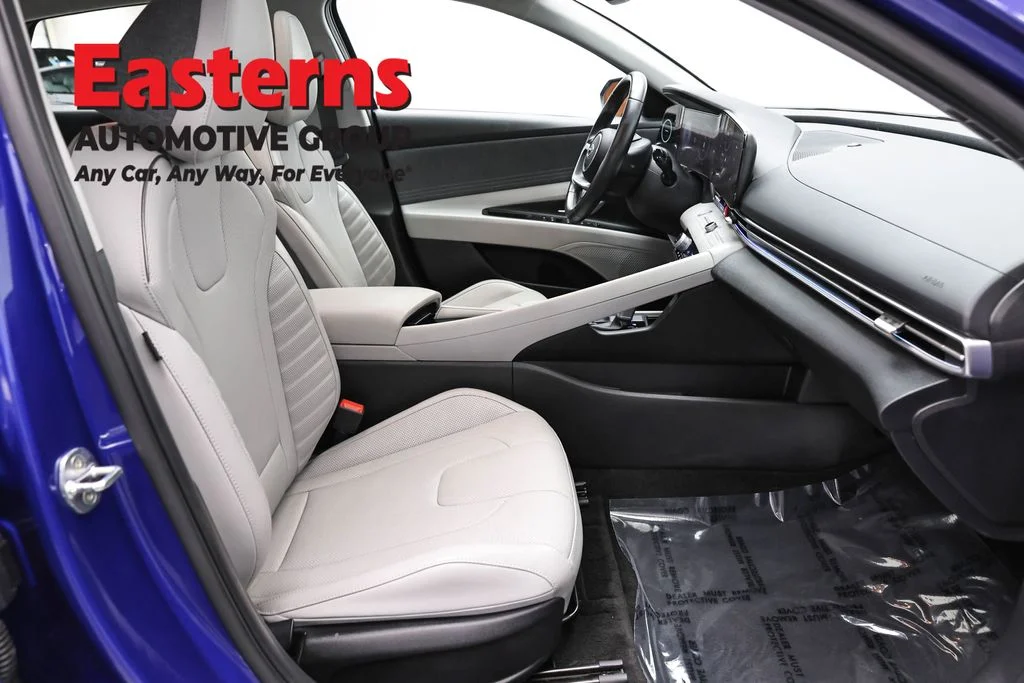 Used 2023 Blue Hyundai Limited image 26