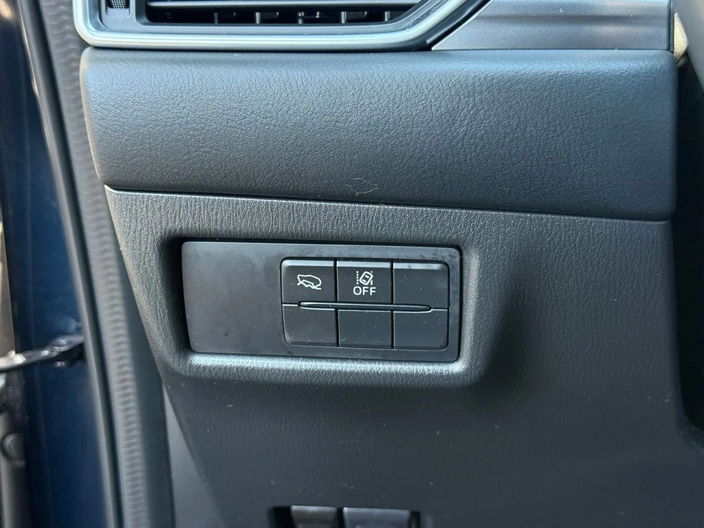 Used 2023 Blue Mazda 2.5 S Preferred Package image 14