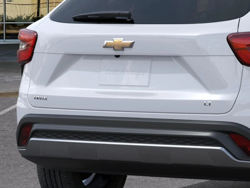 New 2026 Summit White Chevrolet LT image 15