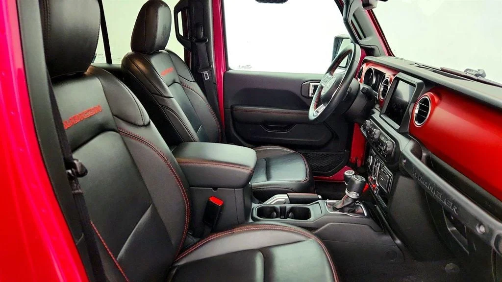 Used 2022 Limited Edition Tuscadero Pearlcoat Jeep Unlimited Rubicon 4x4 w/ Hard Top, Leather Seats & LED Lighting image 25