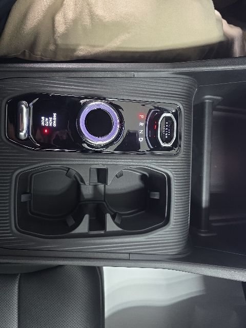 2026 Jeep Cherokee Limited - Photo 36