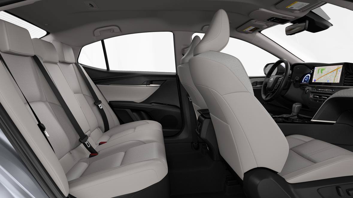 2026 Toyota Camry XLE - Photo 33