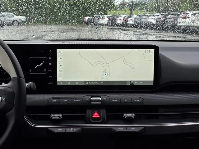 New 2026 Interstellar Gray Kia GT-Line image 22