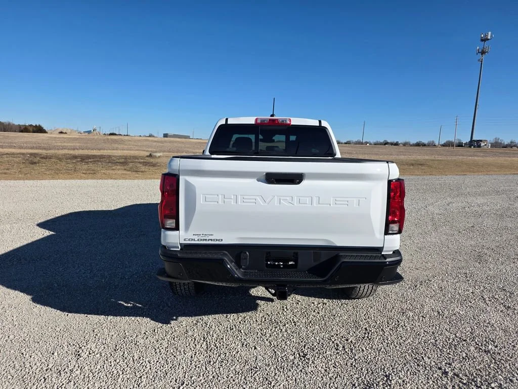 New 2026 Summit White Chevrolet Trail Boss image 4