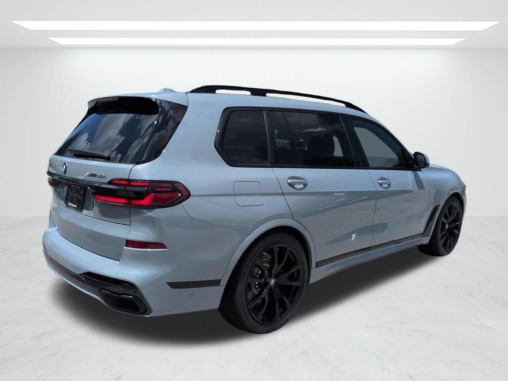 New 2027 Gray Metallic BMW xDrive40i image 4