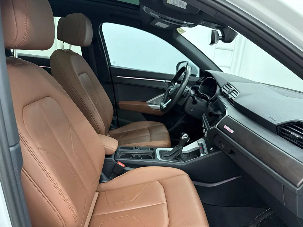 Used 2024 White Audi Premium Plus image 31