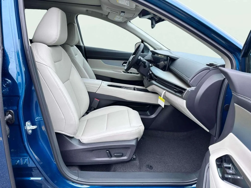 New 2026 Aurora Blue Pearl Metallic Nissan SL image 17